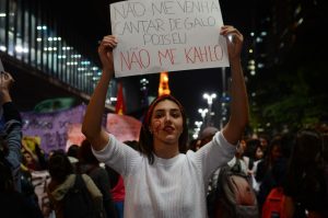 São Paulo - Ato Por Todas Elas reúne mulheres na Avenida Paulista para mais um protesto contra o estupro (Rovena Rosa/Agência Brasil)